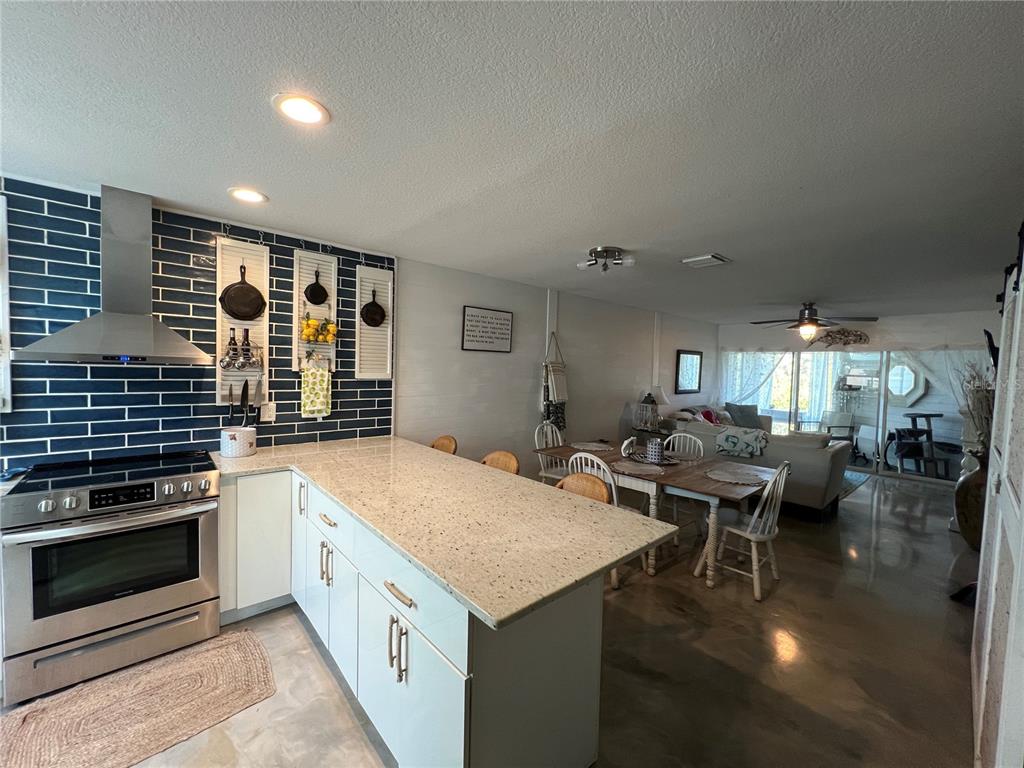 1500 Sunset Road, Unit C4 Tarpon Springs, FL 34689 - Photo 9 of 55