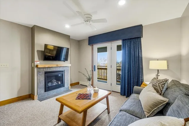 $340,000 | 16 White Pine Drive, Unit 4744, Jay, VT 05859