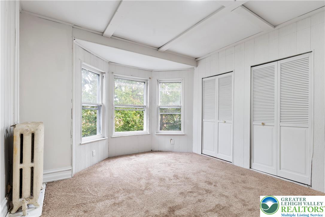 624 Cleveland Street Allentown, PA 18103 - Photo 23 of 35 a view of an empty room with a window