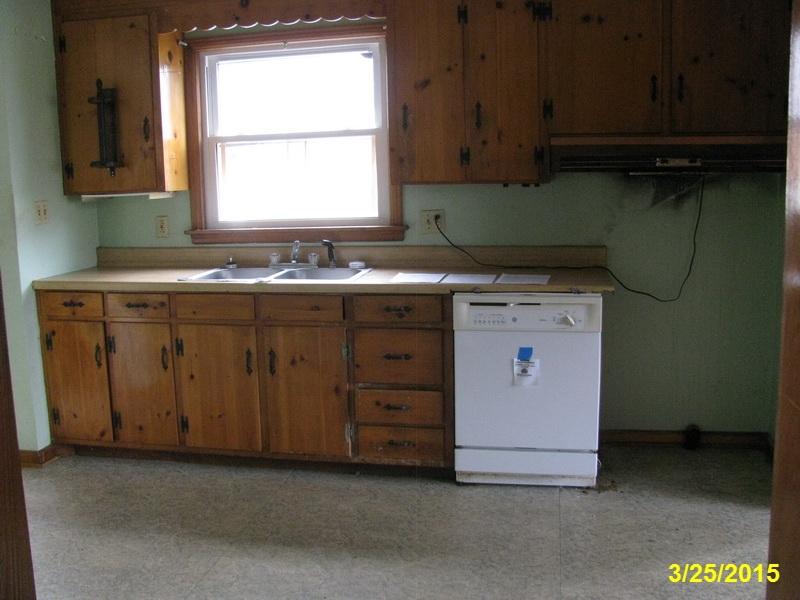 367 Cherryhill Road Northwest Roanoke, VA 24017 - Photo 3 of 12 IMG_3096_resize