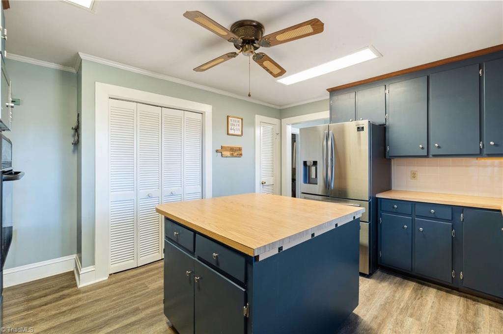 304 Springwood Road Asheboro, NC 27205 - Photo 13 of 50