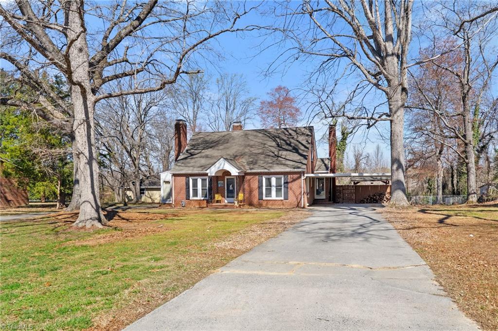 304 Springwood Road Asheboro, NC 27205 - Photo 2 of 50