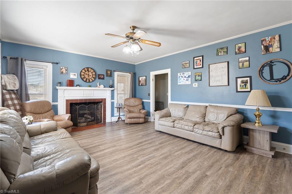 304 Springwood Road Asheboro, NC 27205 - Photo 7 of 50