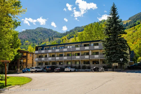 $20,000 | 100 East Dean Street, Unit 2B, Aspen, CO 81611