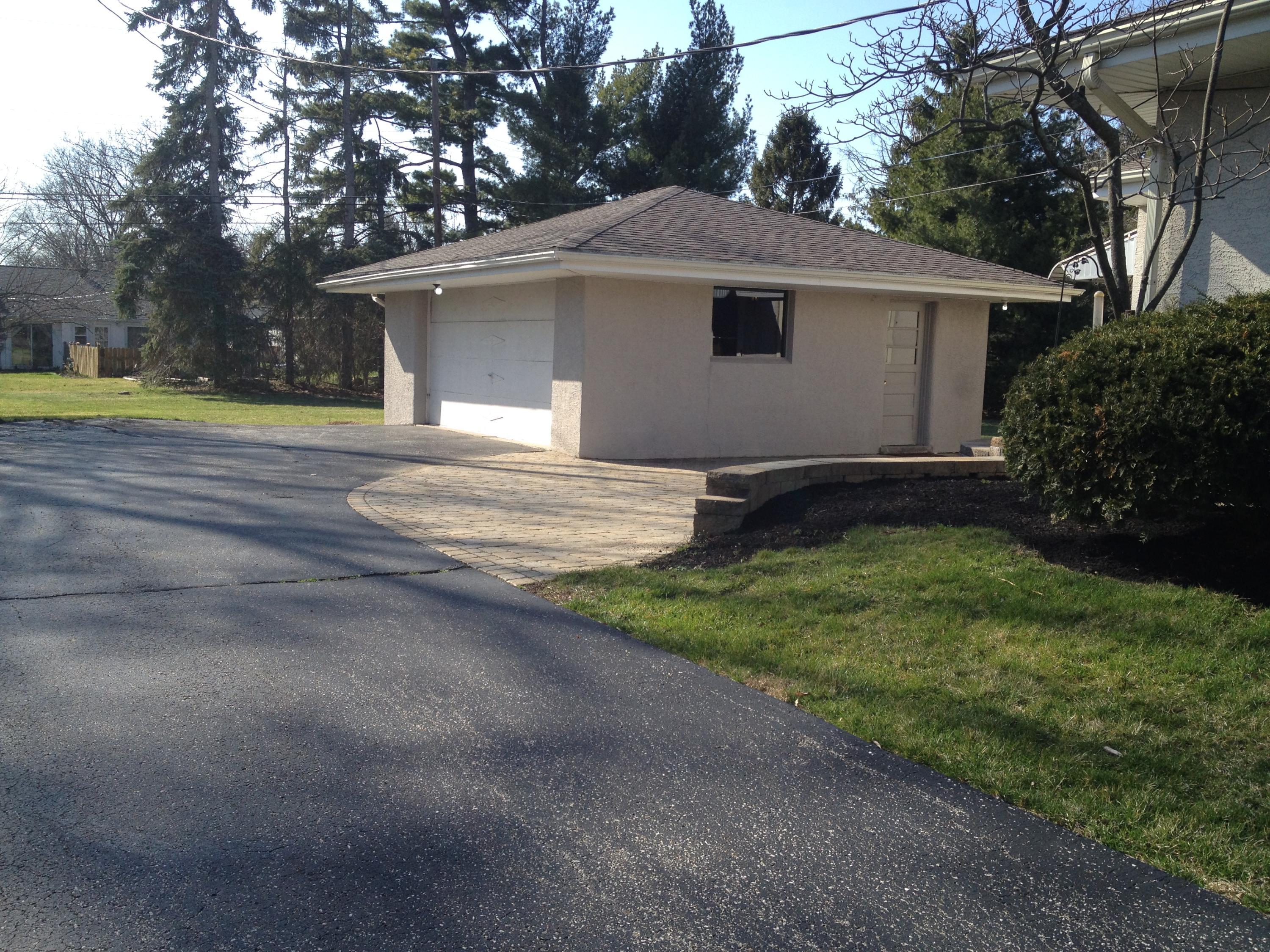 4149 Woodbridge Road Columbus, OH 43220 - Photo 18 of 22