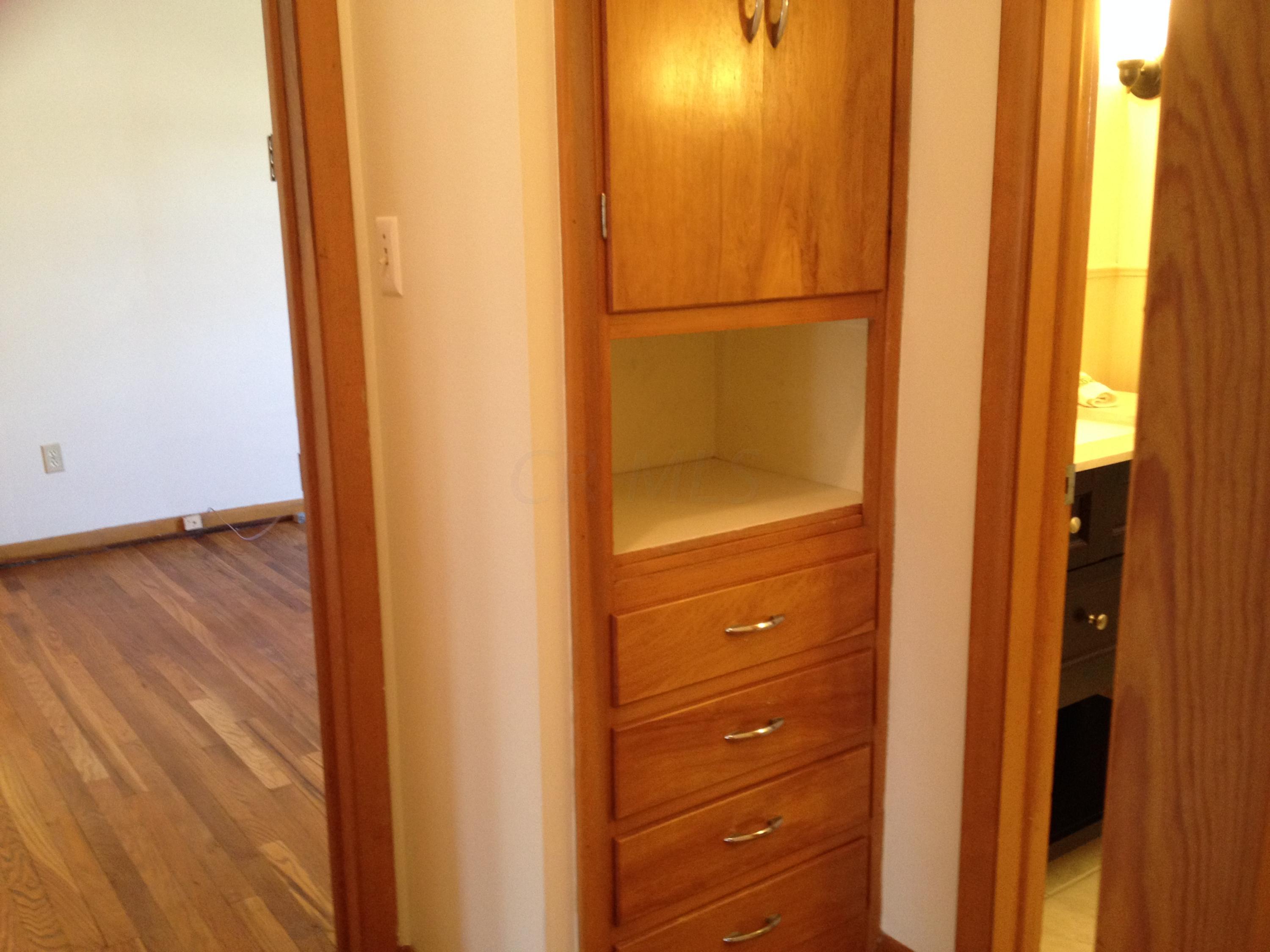 4149 Woodbridge Road Columbus, OH 43220 - Photo 10 of 22