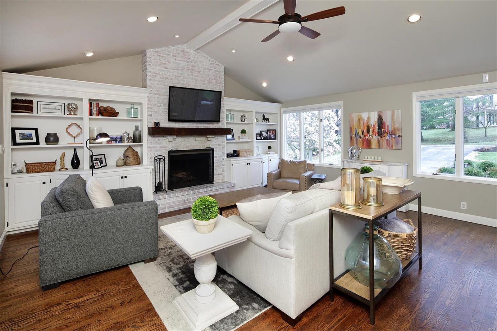 23 Willow Hill Road St. Louis, MO 63124 - Photo 6 of 11 Gallery Image 6