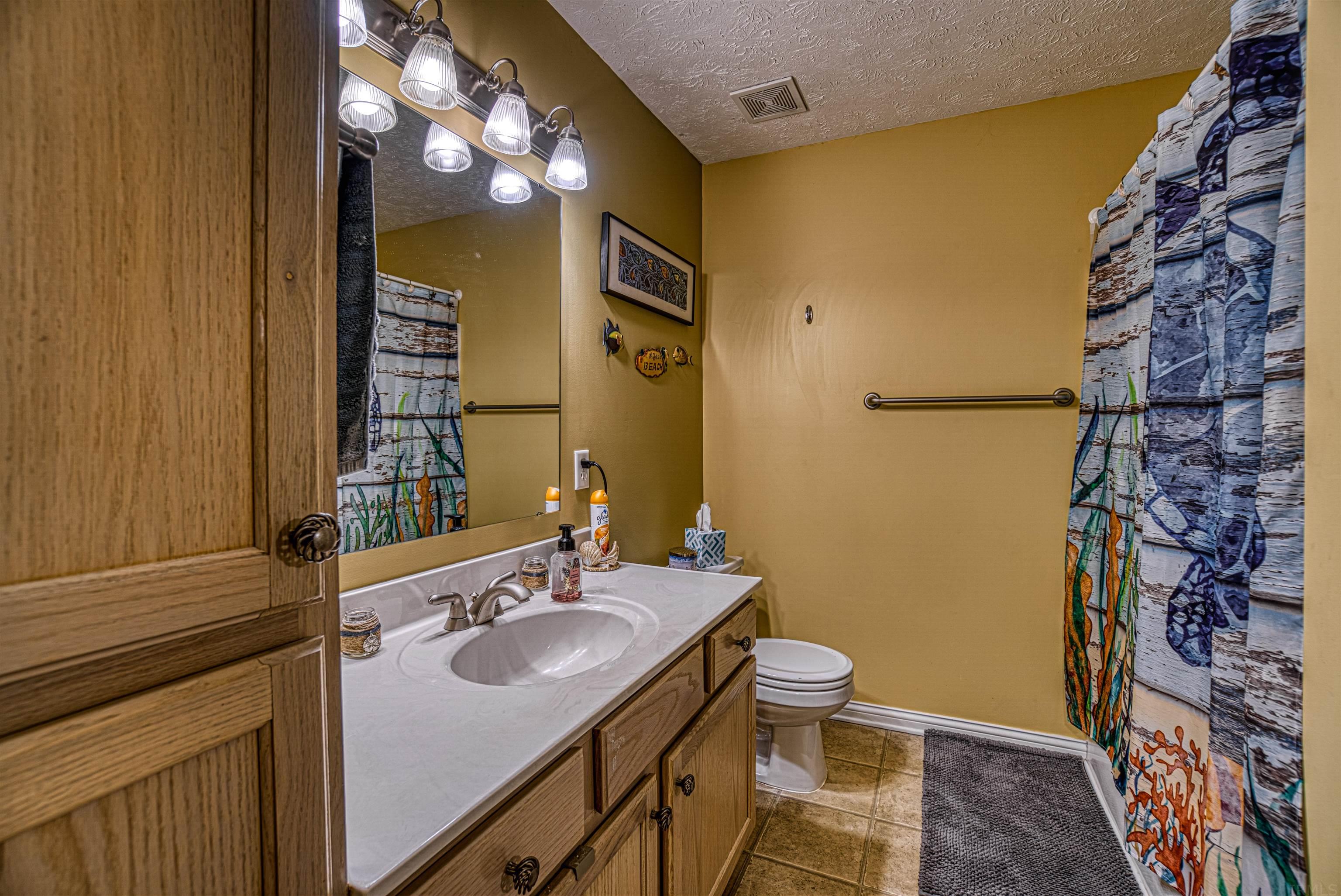 9625 Clippinger Road Evansville, IN 47725 - Photo 14 of 31 Gallery Image 14