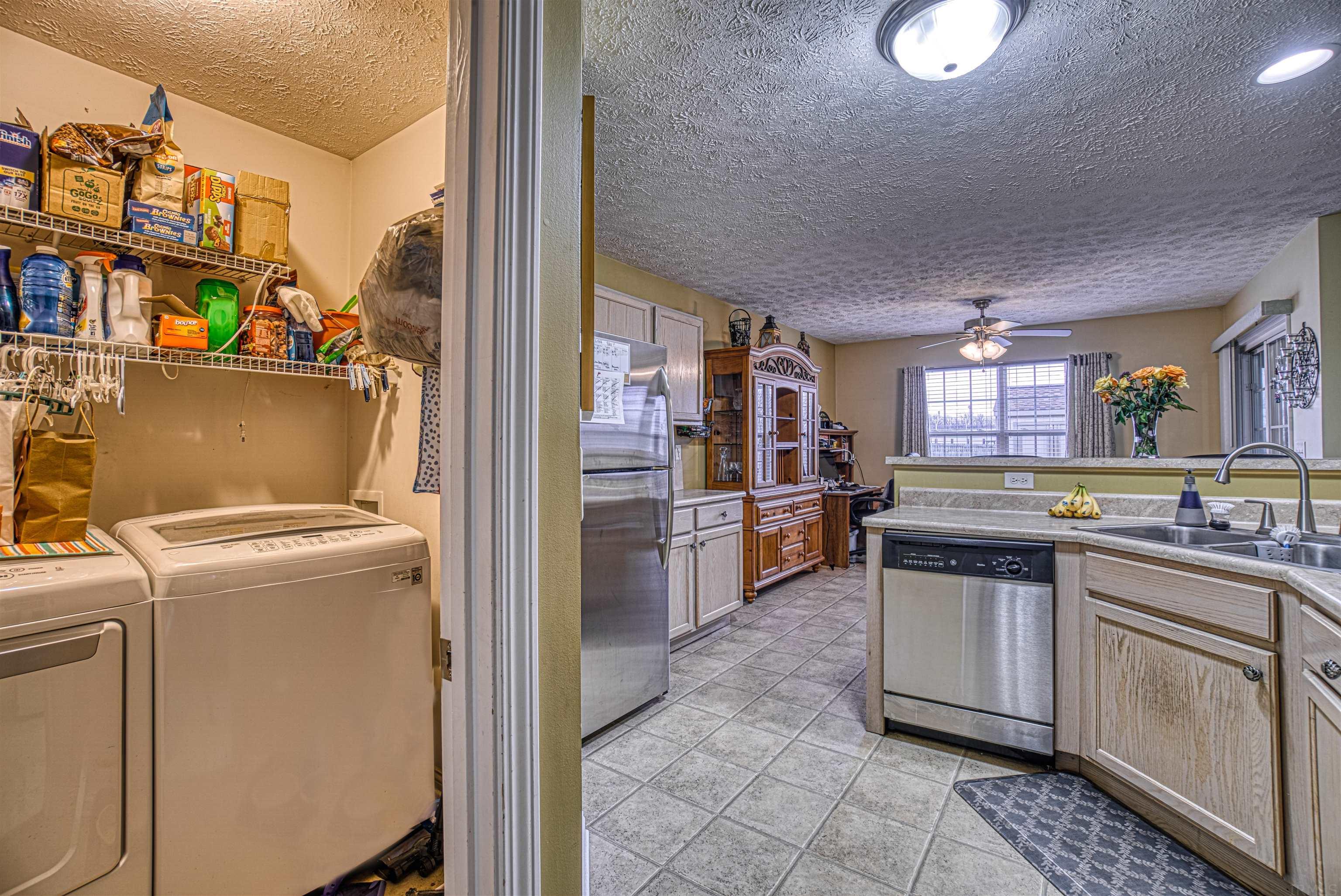 9625 Clippinger Road Evansville, IN 47725 - Photo 10 of 31 Gallery Image 10