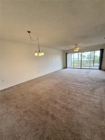 $3,400 | 731 Manatee Avenue, Unit 731, Holmes Beach, FL 34217