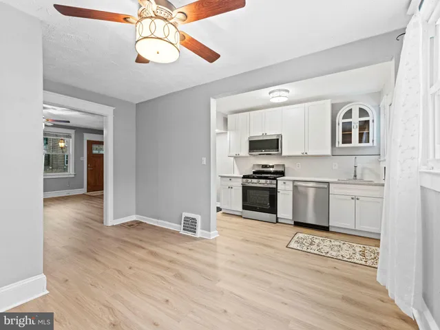 $349,900 | 105 Wesley Avenue, Collingswood, NJ 08108