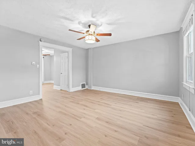 $349,900 | 105 Wesley Avenue, Collingswood, NJ 08108