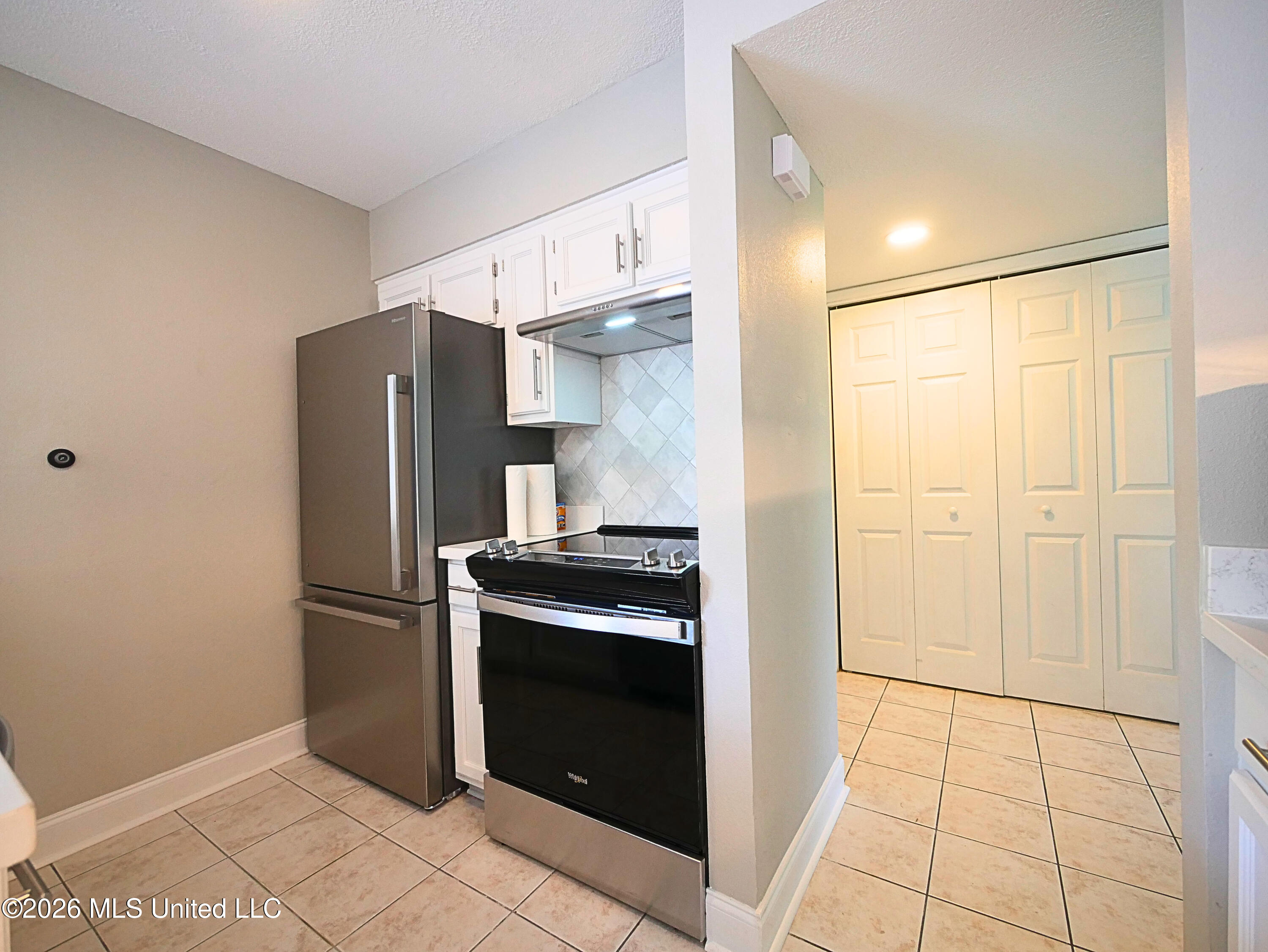 159 Lanai Diamondhead, MS 39525 - Photo 10 of 35 P1120895 - Edited