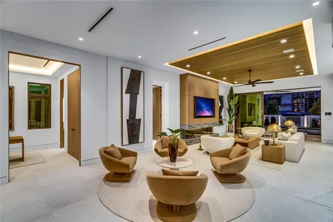 $10,995,000 | 6107 North Ocean Boulevard, Ocean Ridge, FL 33435