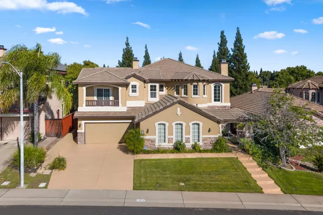 $1,199,000 | 1876 Grazziani Way, Roseville, CA 95661