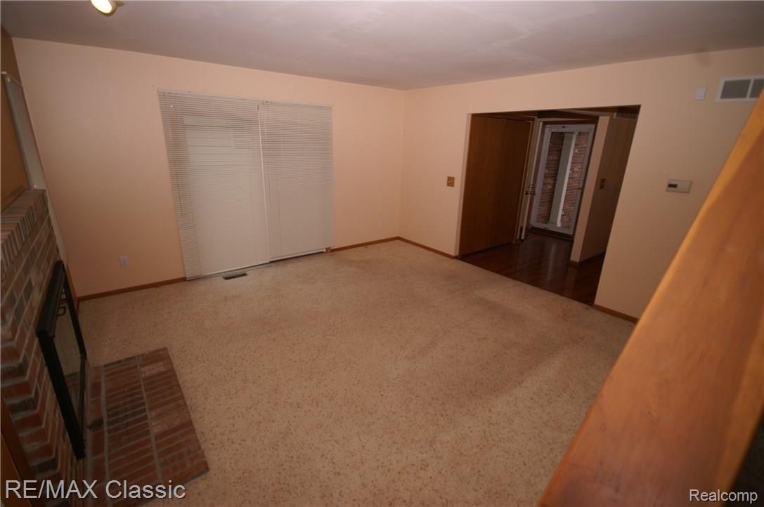 2352 Brookhaven Road Canton, MI 48188 - Photo 4 of 20 Great Room