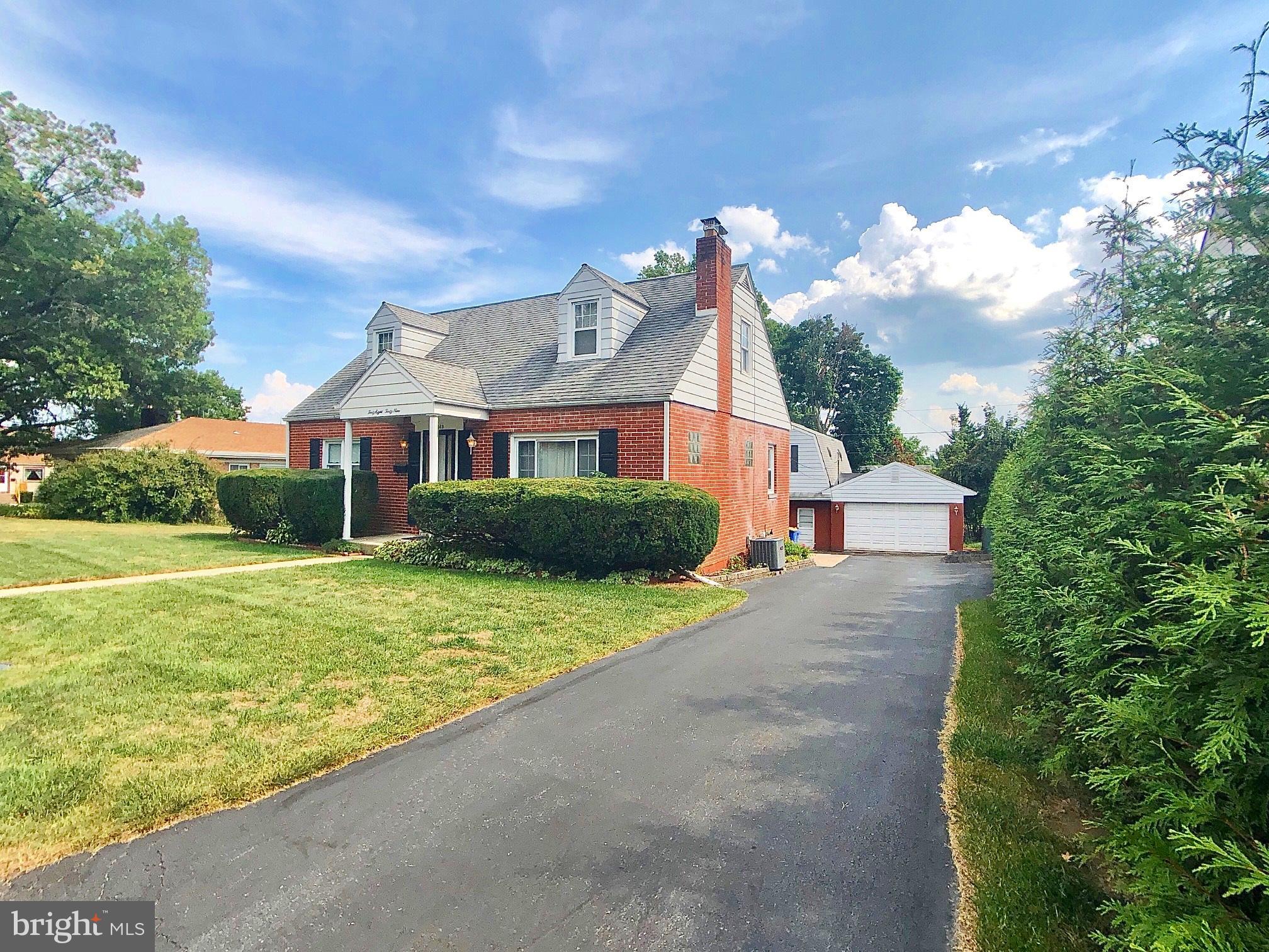 4849 Erie Road Harrisburg, PA 17111 - Photo 3 of 48 Gallery Image 3