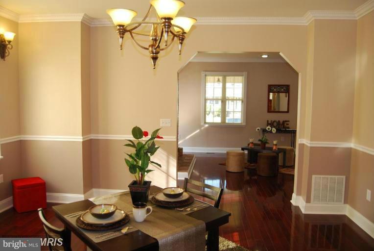 3227 Vickers Road Baltimore, MD 21216 - Photo 5 of 30 Interior (General)