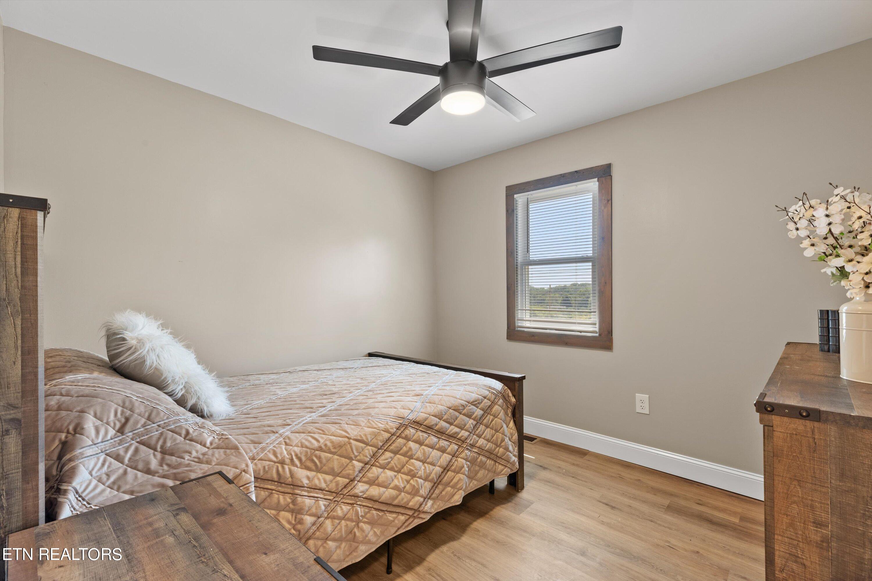8138 Harmon Road Powell, TN 37849 - Photo 30 of 46 29-8138 Harmon Rd-23