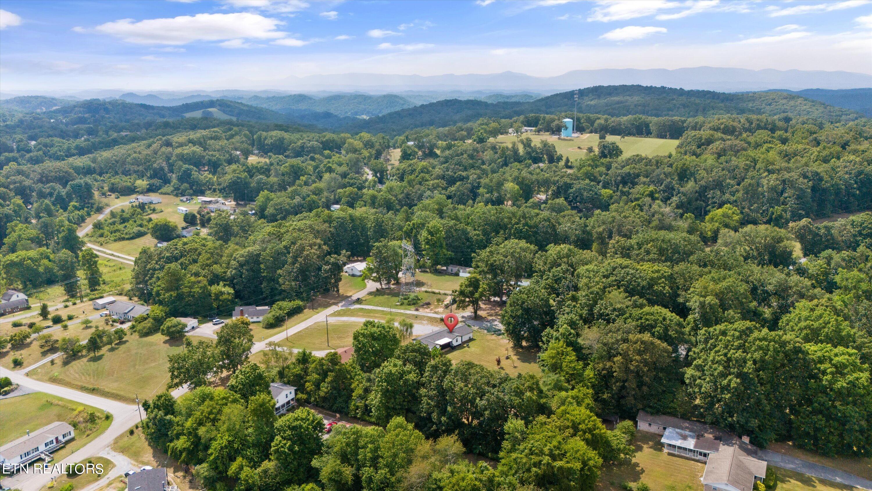 8138 Harmon Road Powell, TN 37849 - Photo 45 of 46 46-8138 Harmon Rd-41