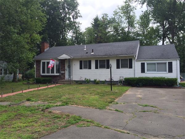 17 Ruth Avenue Agawam, MA 01001 - Photo 3 of 3 Gallery Image 3
