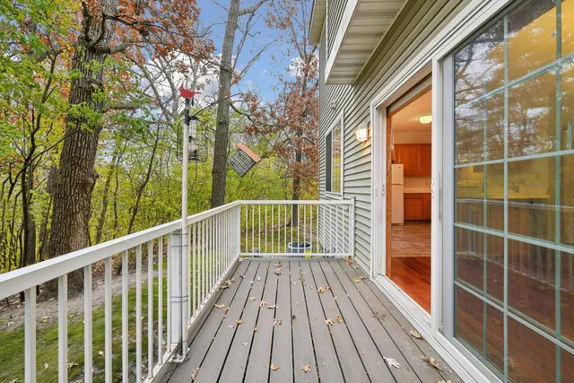 $369,000 | 725 Fairfield Circle, Minnetonka, MN 55305