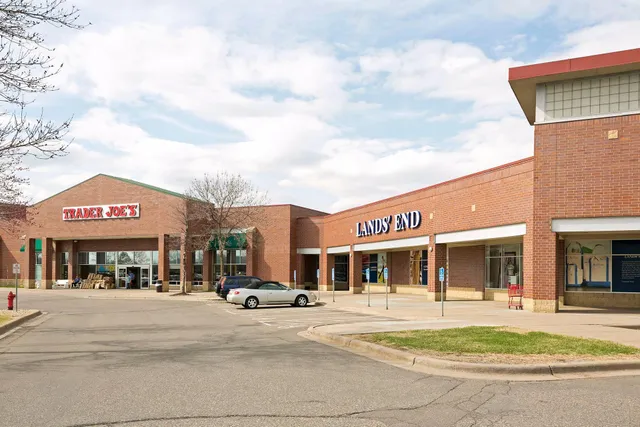 $369,000 | 725 Fairfield Circle, Minnetonka, MN 55305