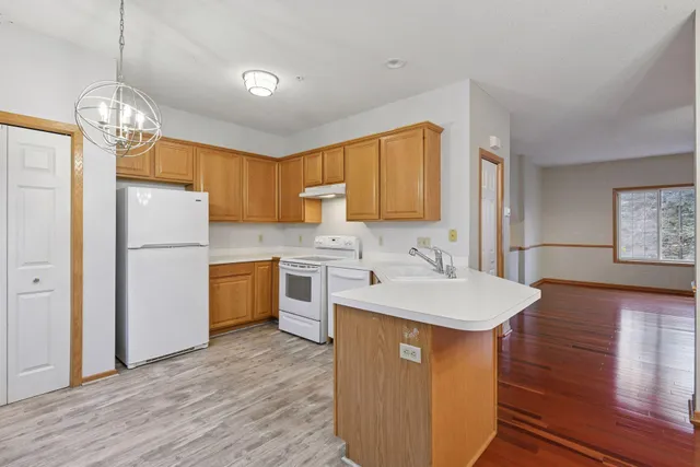 $369,000 | 725 Fairfield Circle, Minnetonka, MN 55305