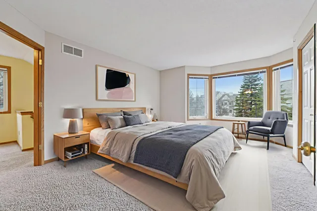 $369,000 | 725 Fairfield Circle, Minnetonka, MN 55305