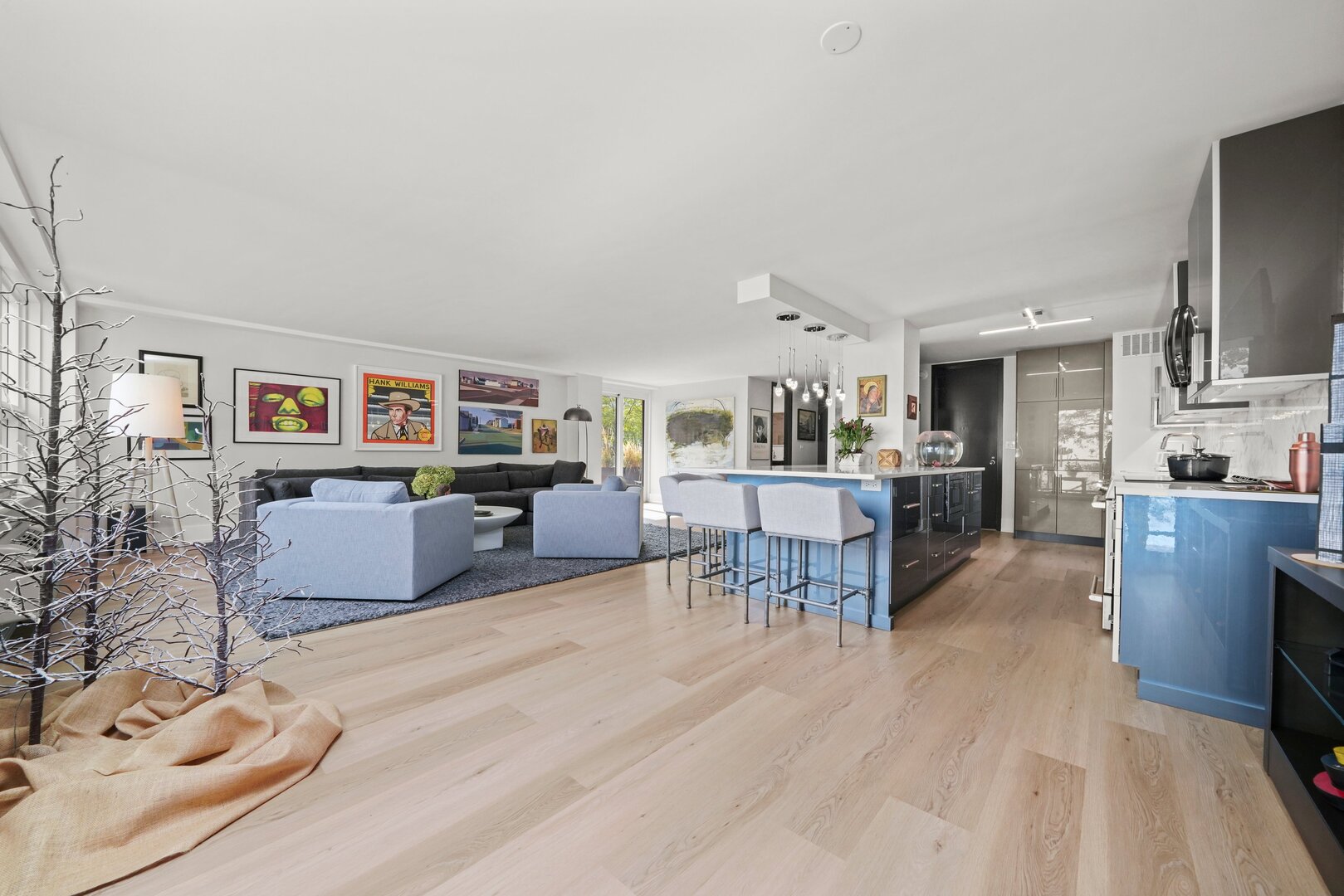 1630 Sheridan Road, Unit 2N Wilmette, IL 60091 - Photo 3 of 32