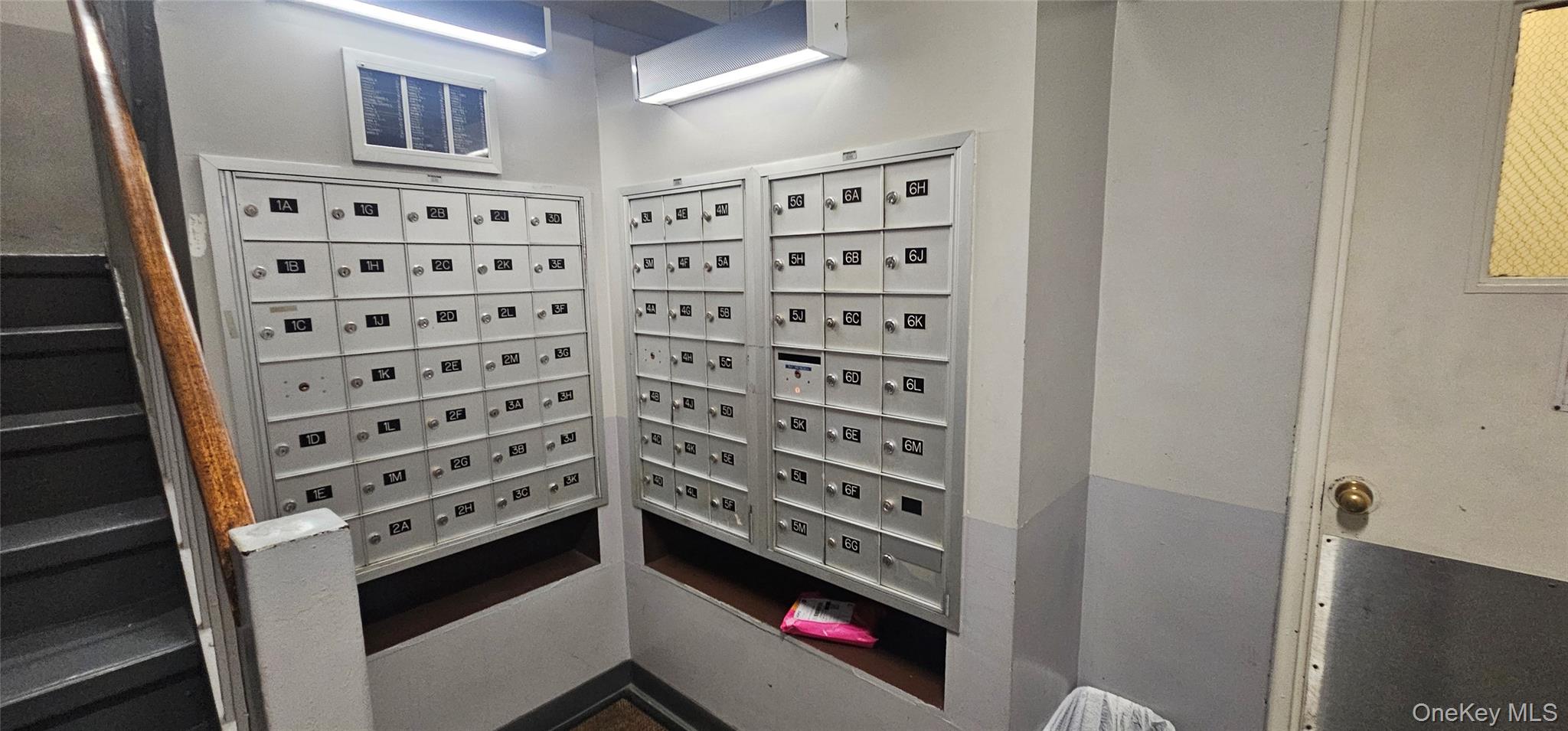 126 Church Street, Unit 2D New Rochelle, NY 10805 - Photo 12 of 15 View of home's community with mail area