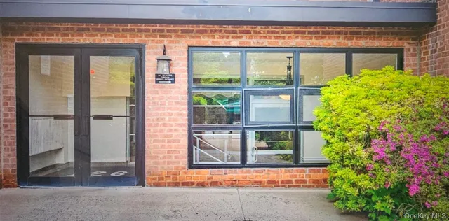 $250,000 | 126 Church Street, Unit 2D, New Rochelle, NY 10805