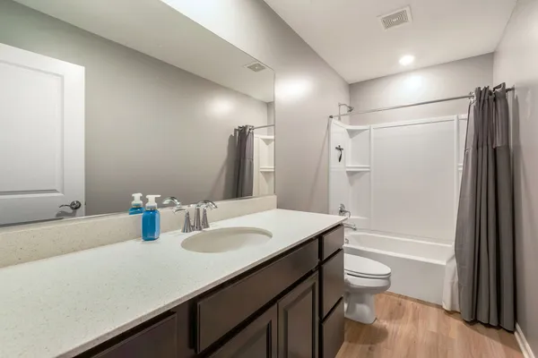 $307,000 | 15027 West Quincy Circle, Manhattan, IL 60442