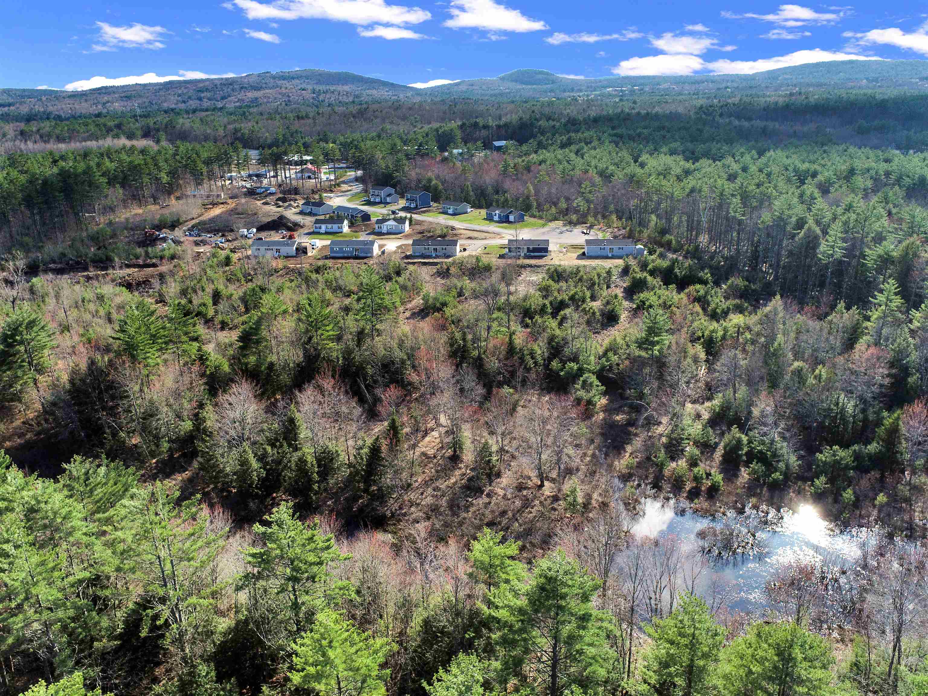 33 Margaret's Way Ossipee, NH 03864 - Photo 2 of 40