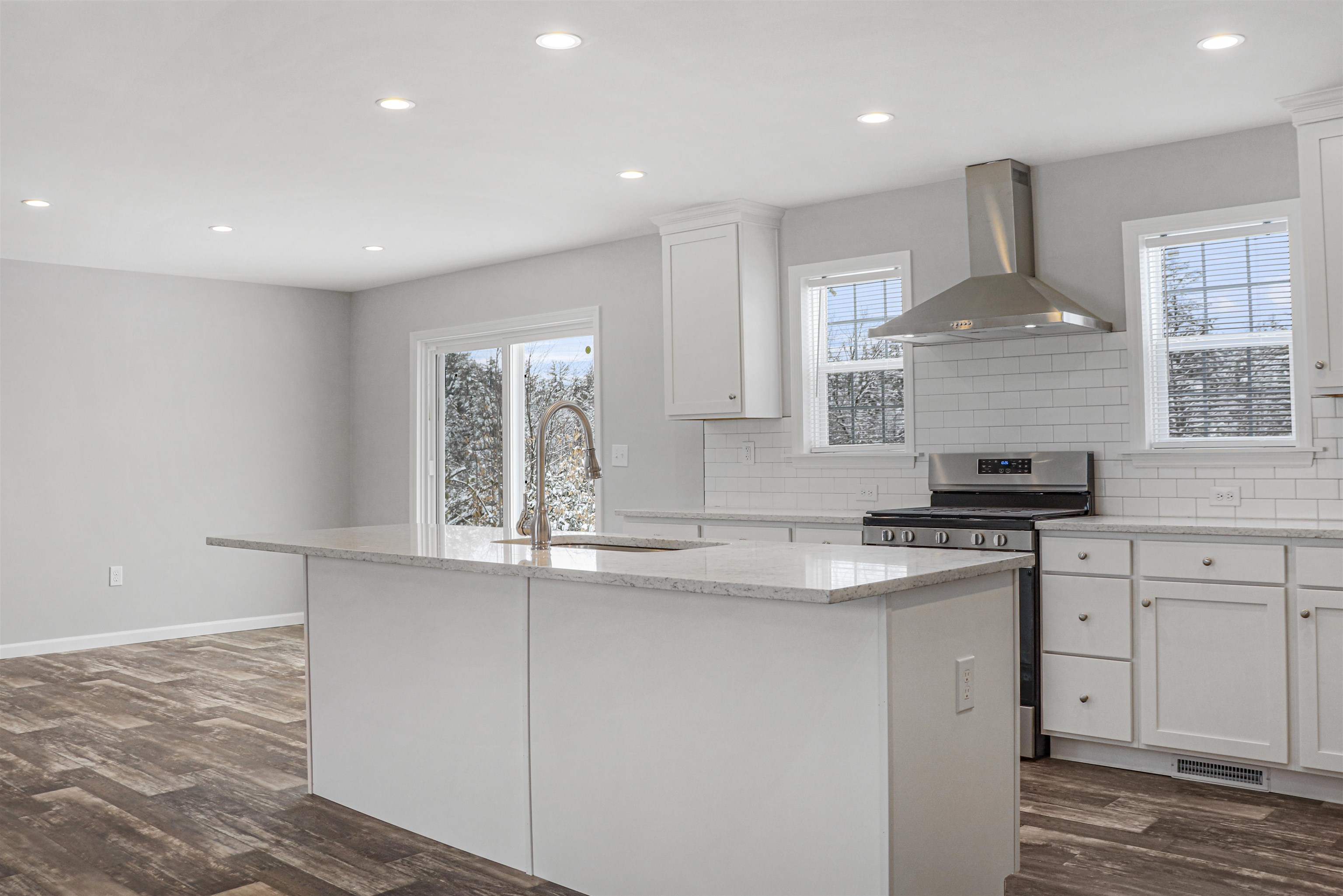 33 Margaret's Way Ossipee, NH 03864 - Photo 10 of 40