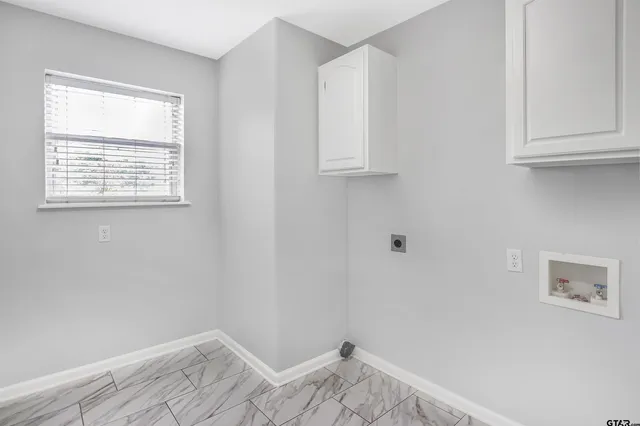 $499,900 | 5718 Gloucester Drive, Tyler, TX 75707