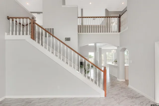 $499,900 | 5718 Gloucester Drive, Tyler, TX 75707