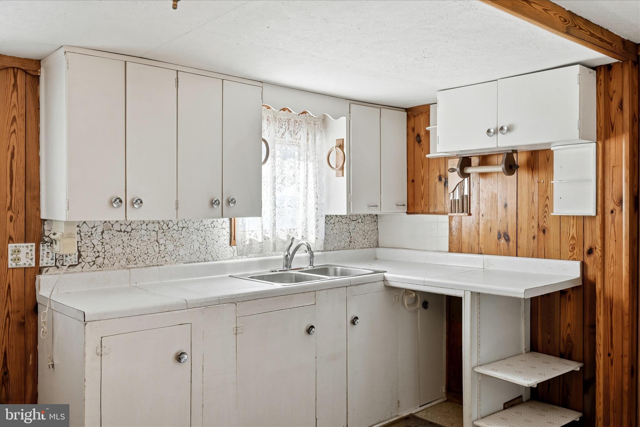 244 Gun Club Road Stephenson, VA 22656 - Photo 13 of 36 Kitchen