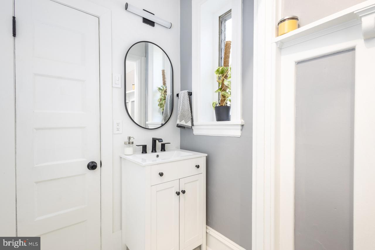 7141 Cresheim Road Philadelphia, PA 19119 - Photo 13 of 41 Gallery Image 13