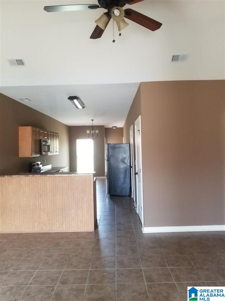 19 Highland View Lane Lincoln, AL 35096 - Photo 2 of 37