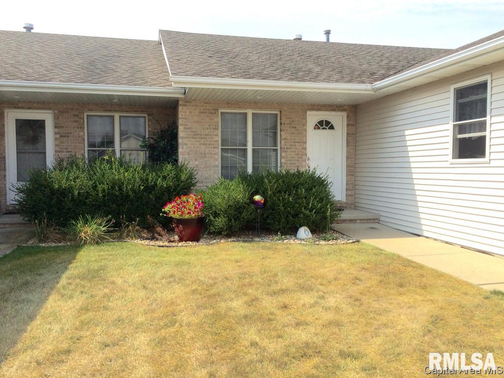 1358 Milldale Drive Rochester, IL 62563 - Photo 5 of 36 Gallery Image 5