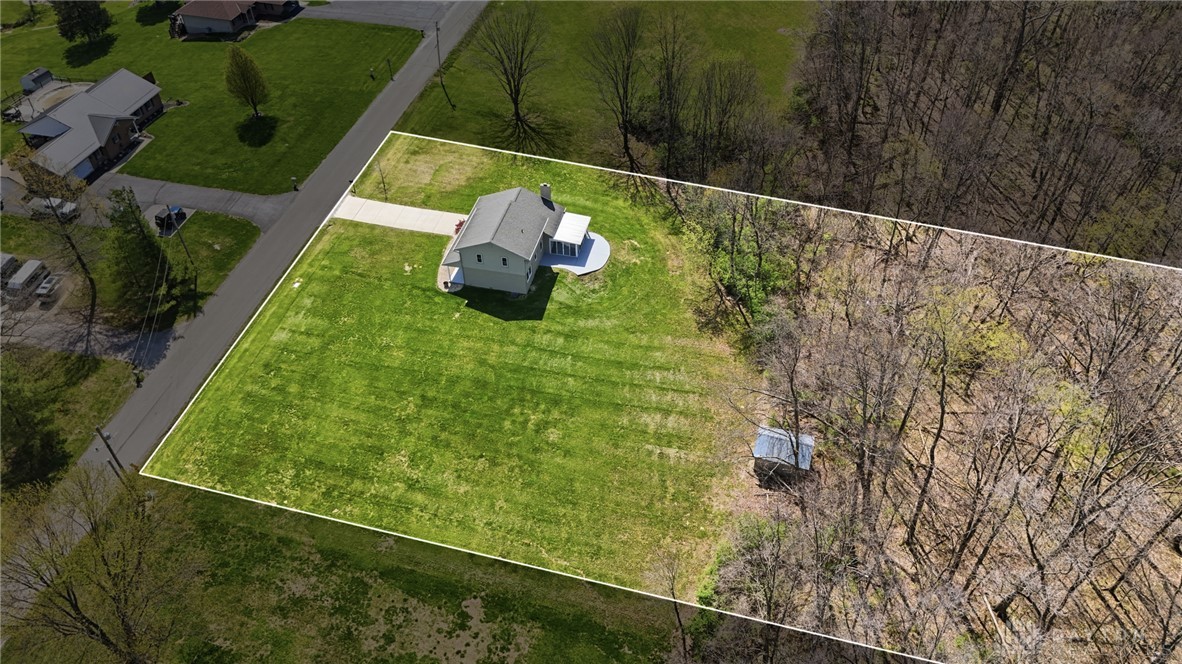 807 Linkhart Road Wilmington, OH 45177 - Photo 3 of 48