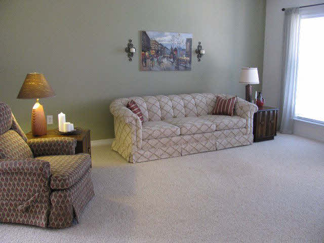 7731 Avery Lane Daphne, AL 36526 - Photo 4 of 13 Living Room