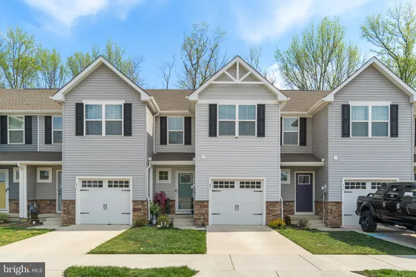 $364,900 | 49 Southwind Drive, Blackwood, NJ 08012