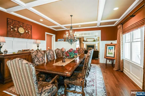 $2,350,000 | 506 Julie Court, Wyckoff, NJ 07481