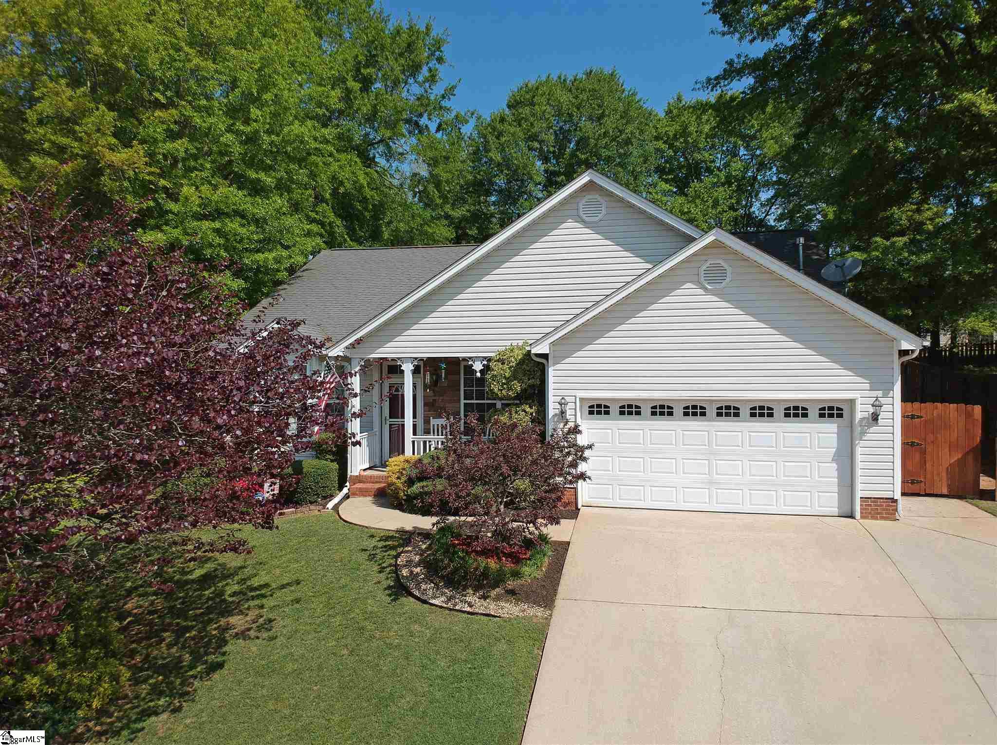 624 Geranium Lane Greer, SC 29365 - Photo 1 of 36 Gallery Image 1
