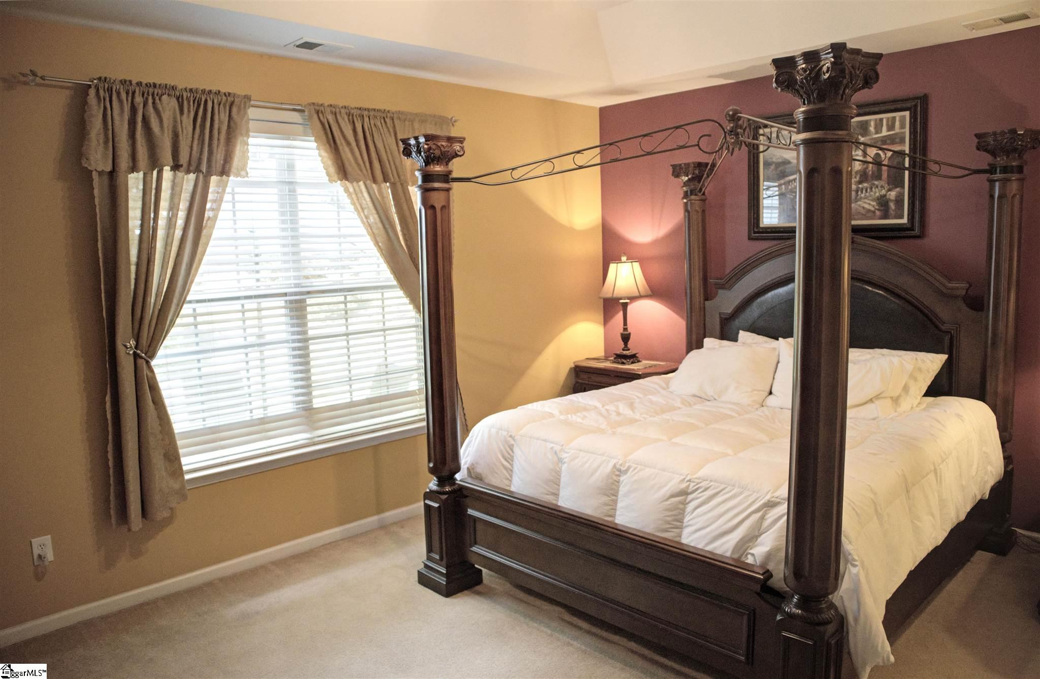 624 Geranium Lane Greer, SC 29365 - Photo 17 of 36 Gallery Image 17
