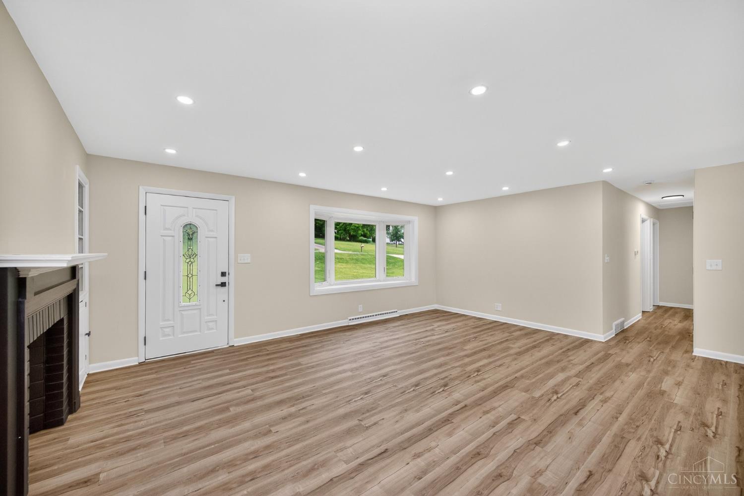 1856 Resor Road Fairfield, OH 45014 - Photo 7 of 54