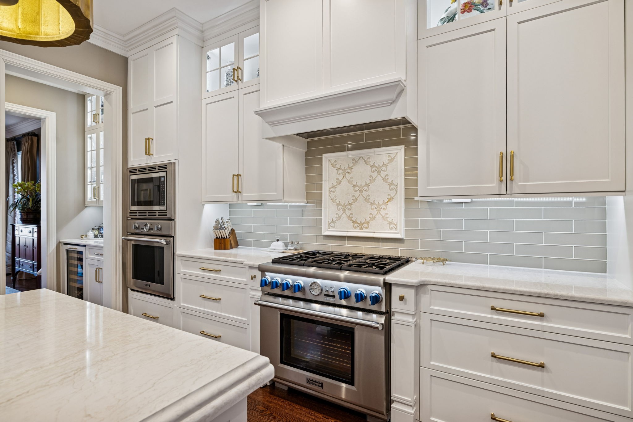 600 Pearre Springs Way Franklin, TN 37064 - Photo 39 of 85 a kitchen with stainless steel appliances a stove and a refrigerator