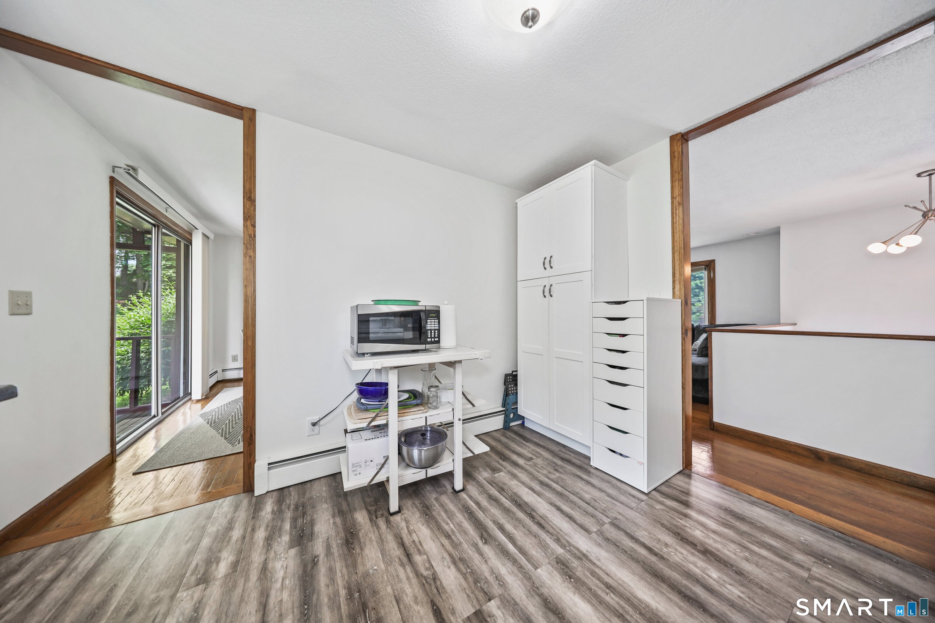 430 Shepard Avenue Hamden, CT 06514 - Photo 11 of 35